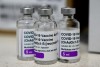 Lọ vaccine AstraZeneca rỗng trên quầy một trung tâm tiêm chủng Covid-19 ở ngoại ô Sydney, Australia, tháng 8/2021. Ảnh: AFP