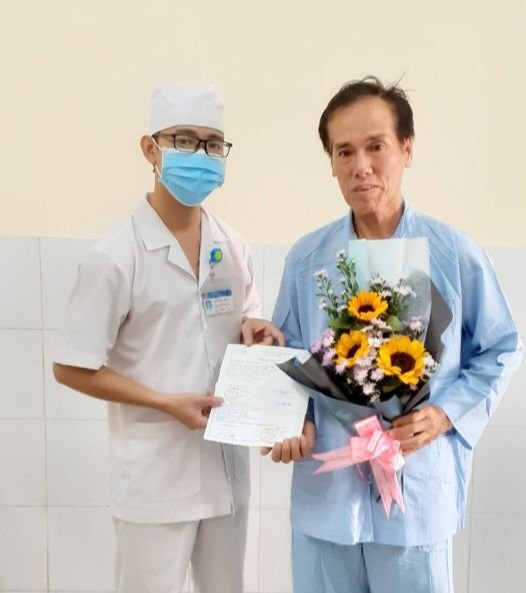 Bệnh nhân phẫu thuật nội soi viêm ruột thừa cấp tại TTYT huyện Chợ Lách hồi phục tốt và đã xuất viện.