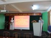 Đồng chí Nguyễn Hữu Định - Phó Bí thư Đảng ủy Đảng bộ bộ phận báo cáo tại lớp học