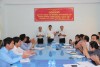 BS Bùi Ái Đoan nhận Quyết định và hoa từ Ban giám đốc Sở Y tế
