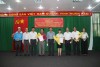 Ban Giám đốc Sở Y tế, Chủ tịch CĐN, lãnh đạo UBND huyện, Thành phố chụp ảnh lưu niệm với các đồng chí được bổ nhiệm.