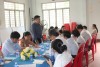 Bác sĩ Trần Hưng Nam, Trưởng khoa Phòng chống bệnh truyền nhiễm (CDC) phát biểu góp ý tại buổi kiểm tra.