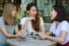 Một số rủi ro về sức khỏe sẽ tăng lên khi phụ nữ già đi.