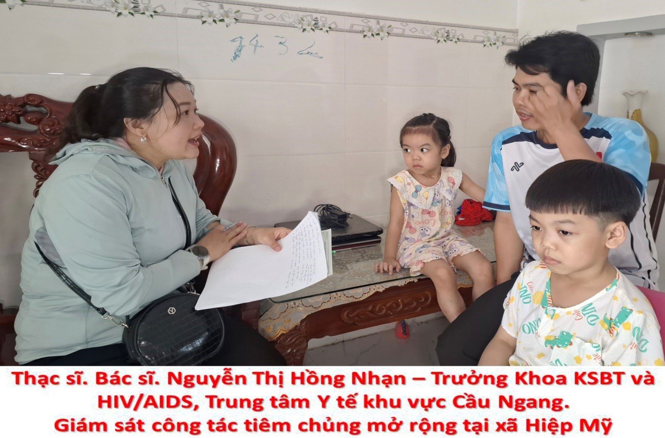 VIỆN PASTEUR TP. HỒ CHÍ MINH GIÁM SÁT CÔNG TÁC TIÊM CHỦNG TẠI TỈNH VĨNH LONG